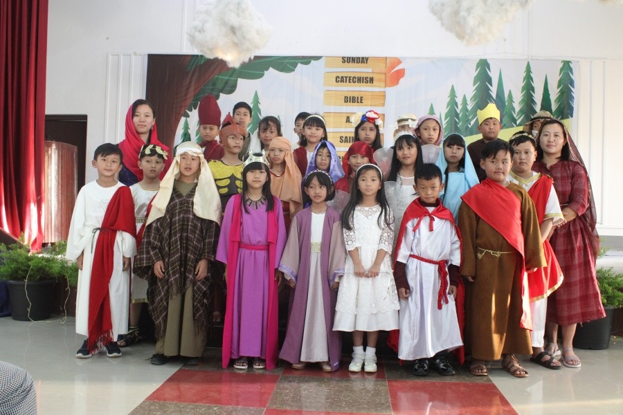 Catholic Sunday Catechism School Kohima Village organised its Annual Bible and Saints costume feast day on October 8 at Marocchino Hall with the aim to sensitise the children about the different biblical characters and personalities and increase their faith.